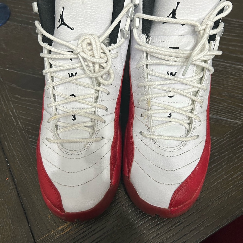 Air Jordan 12 White and Red Sneakers like new